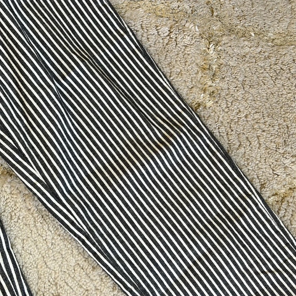 Brandy Melville White & Light Blue Striped Straight Leg Stretch Pants - Picture 3 of 5